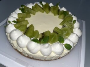 Yちゃん手作りのレアチーズケーキ